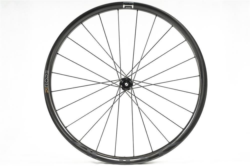 DUKE-Baccara-WRX27-XDR-BS 1.jpg